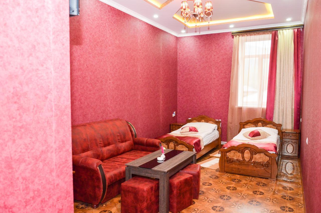 Zangezur Hotel 고리스 외부 사진