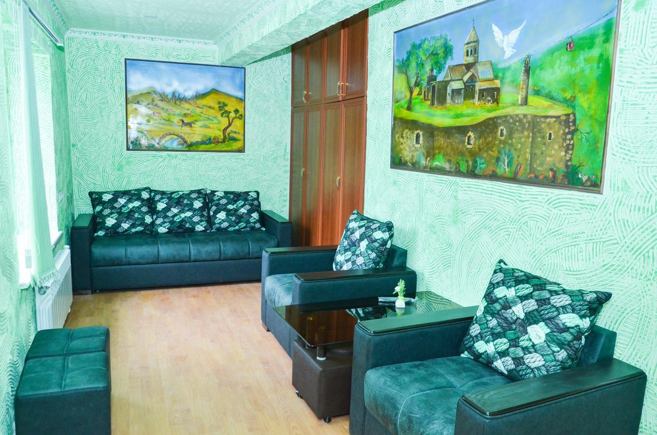 Zangezur Hotel 고리스 외부 사진