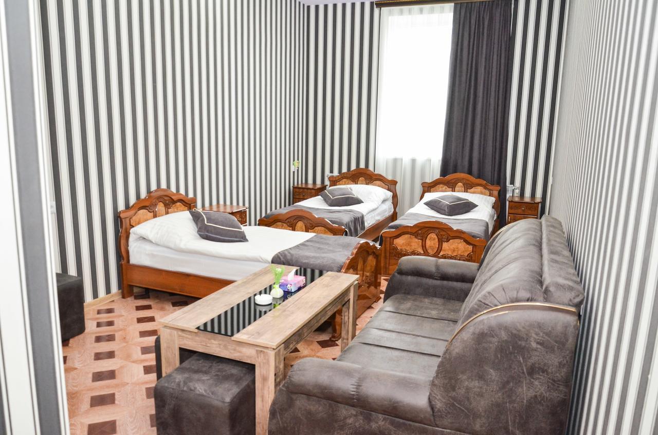 Zangezur Hotel 고리스 외부 사진