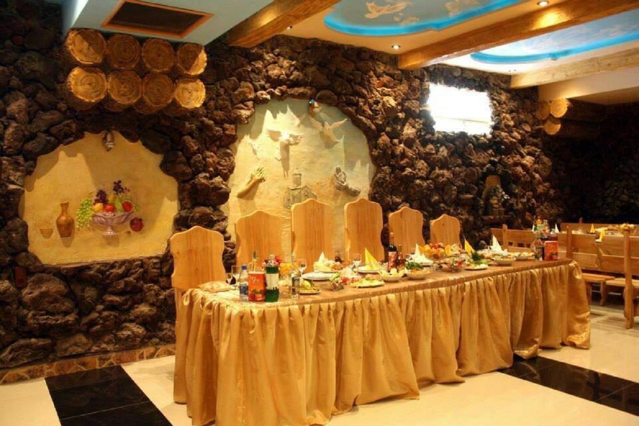 Zangezur Hotel 고리스 외부 사진