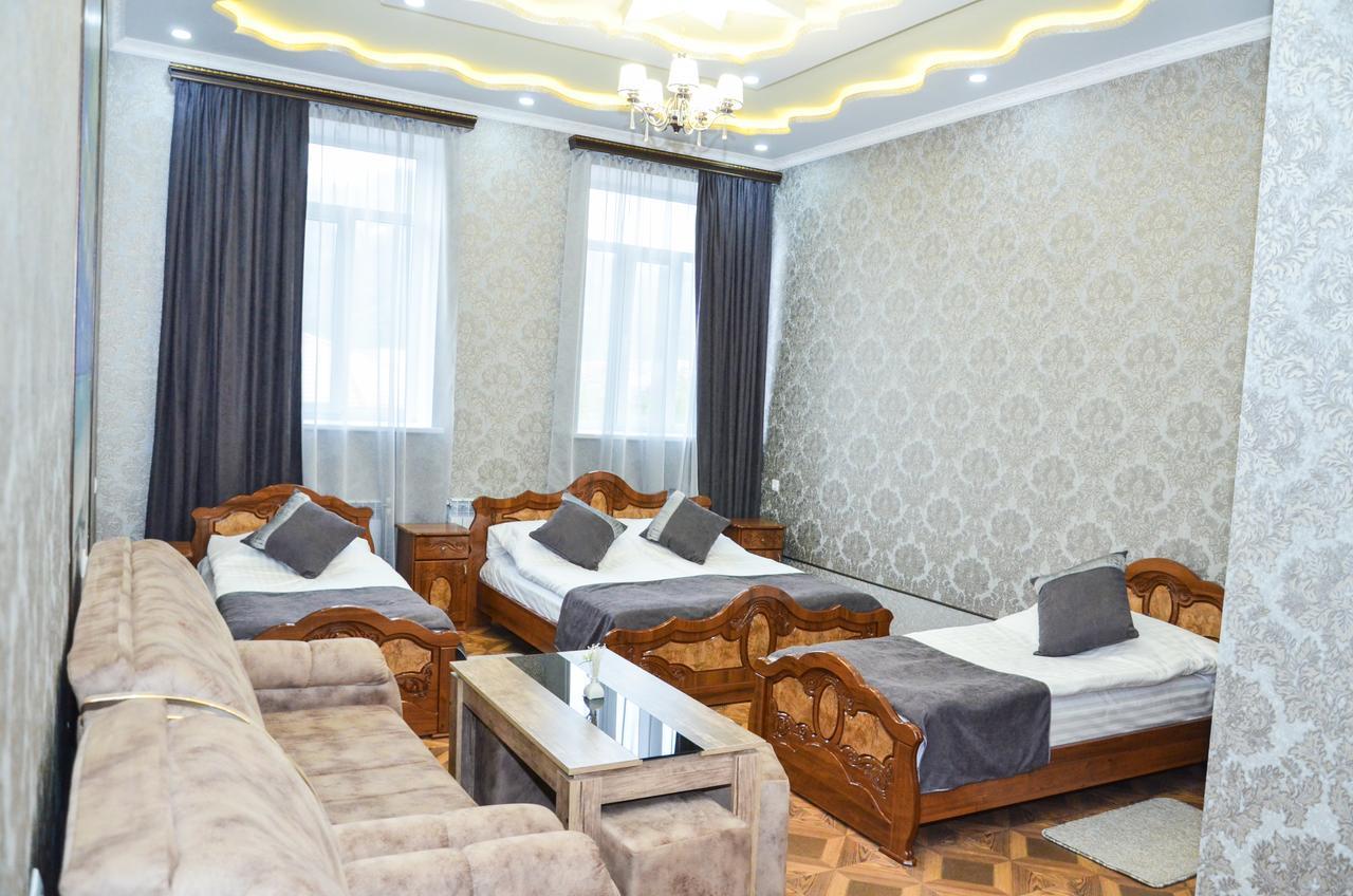 Zangezur Hotel 고리스 외부 사진