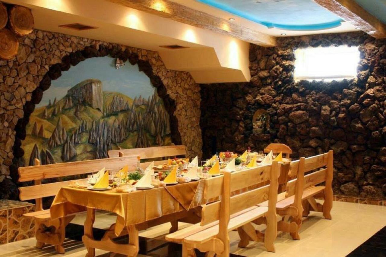Zangezur Hotel 고리스 외부 사진