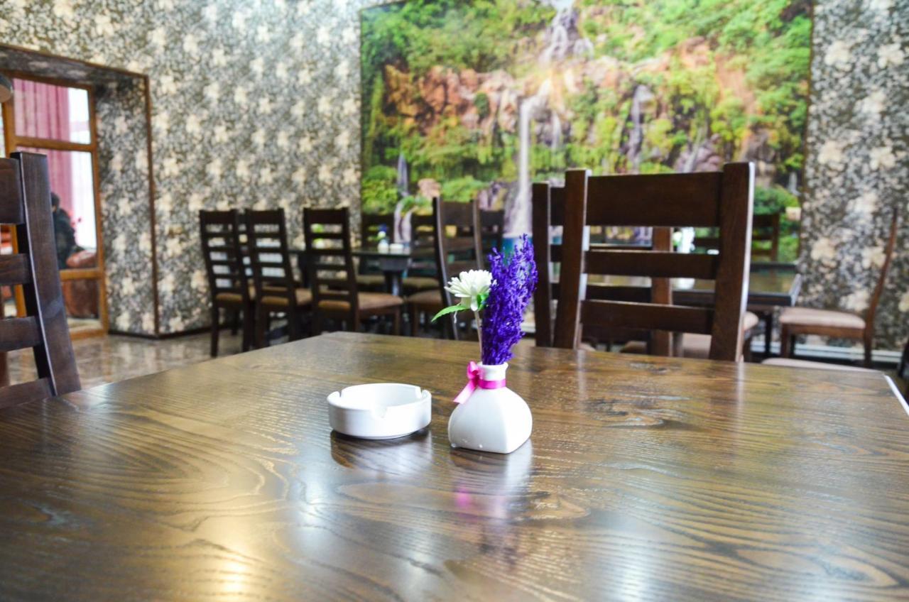 Zangezur Hotel 고리스 외부 사진